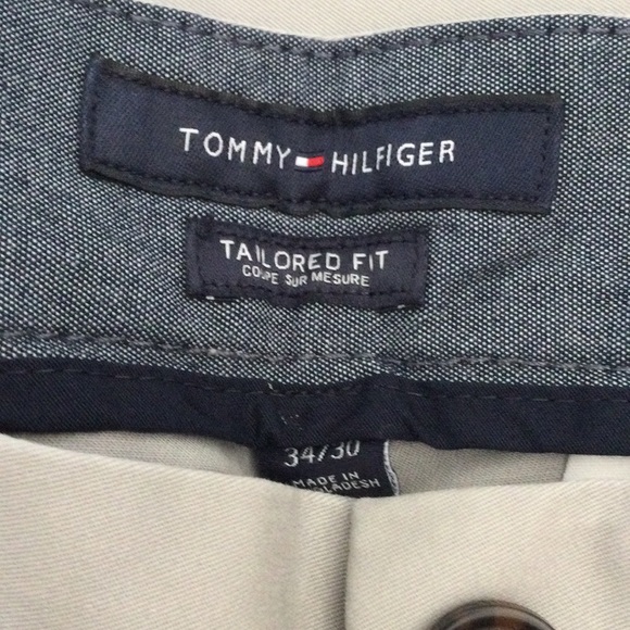 Tommy Hilfiger Chinos Pants 34 waist 30 length Gray Flat Front New with Tags - Picture 3 of 10